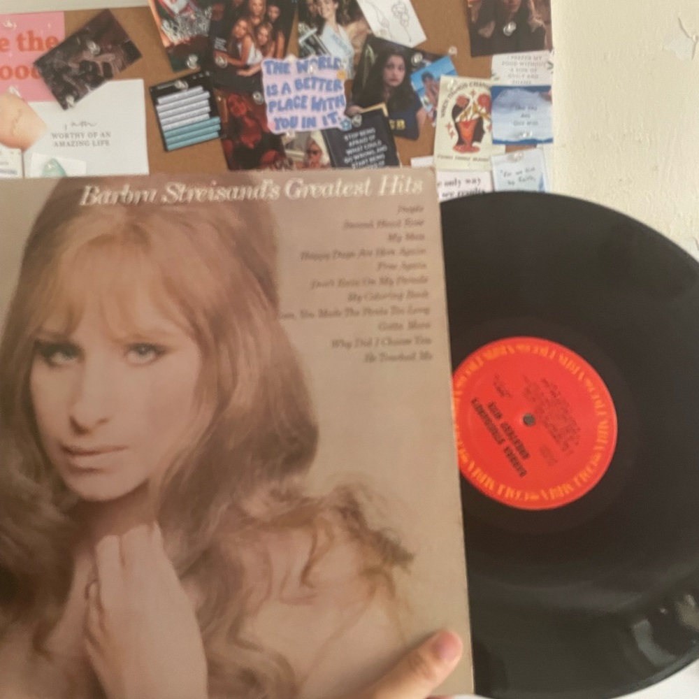Barbra Streisand’s greatest hits vinyl record